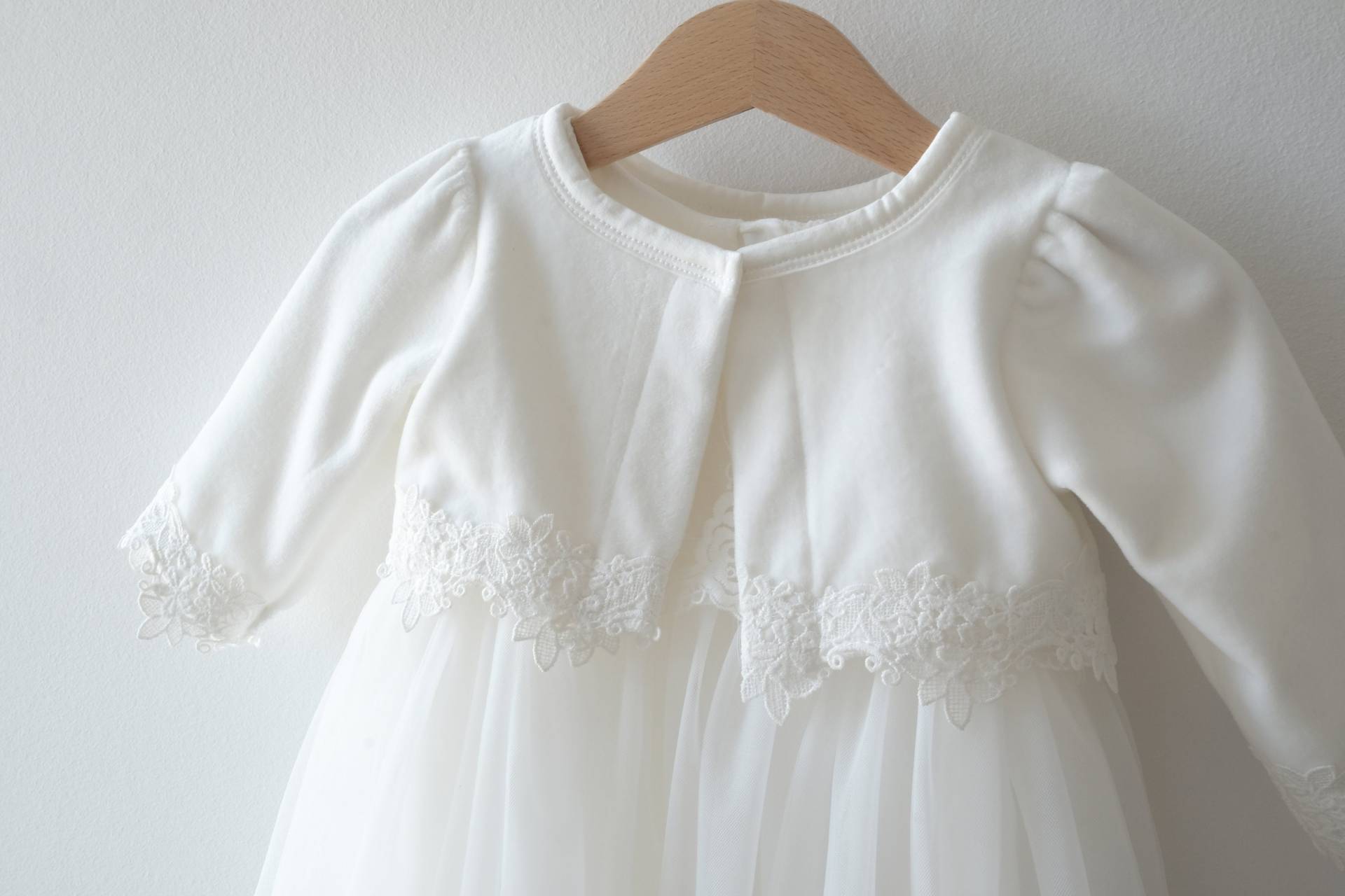 Bolefo Bolero Babyjacke Jacke Bolerojäckchen von LoliweKids