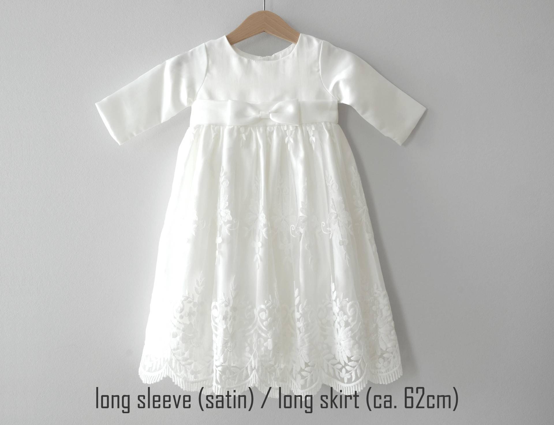 Olia Mit/Ohne Bolero Taufkleid Festkleid Mädchenkleid Babykleid Baptism Dress von LoliweKids