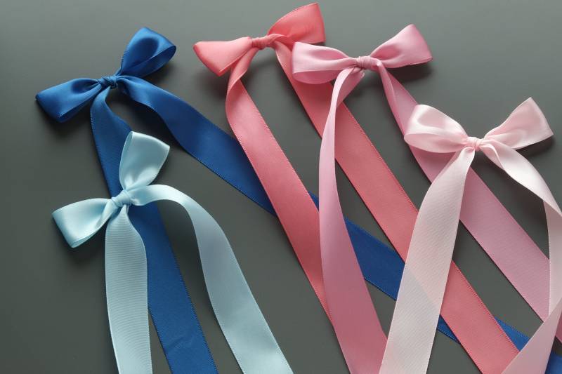 Zum Taufkleid Satinschleife Schleife Kommunion von LoliweKids