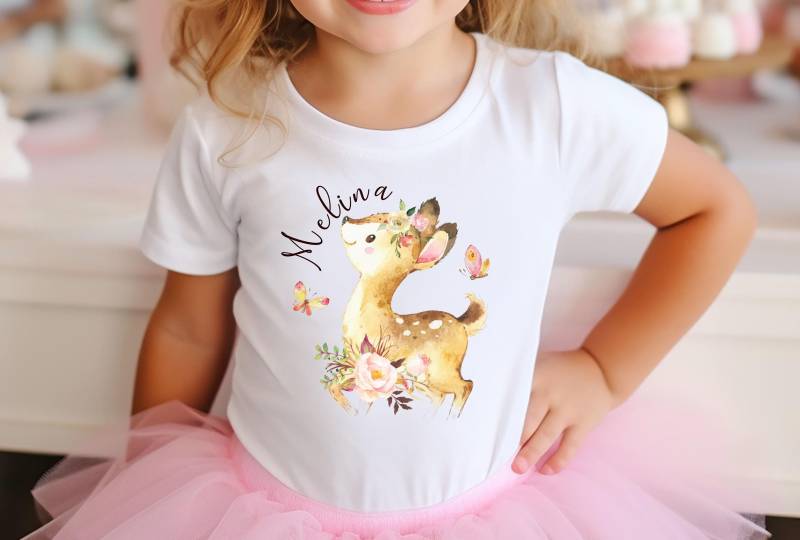 Geburtstagsshirt Personalisiert T-Shirt Geburtstagskind Mädchen Waldtiere Reh von LolleBy
