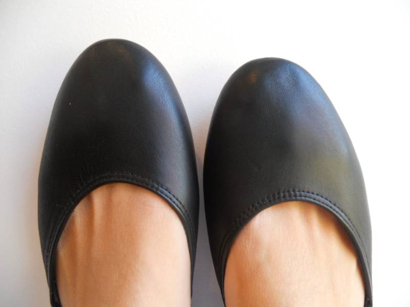 Maya. Schwarz Leder Ballerinas/Damenschuhe Brautschuhe. Erhältlich in Verschiedenen Farben & Größen von Lolliette