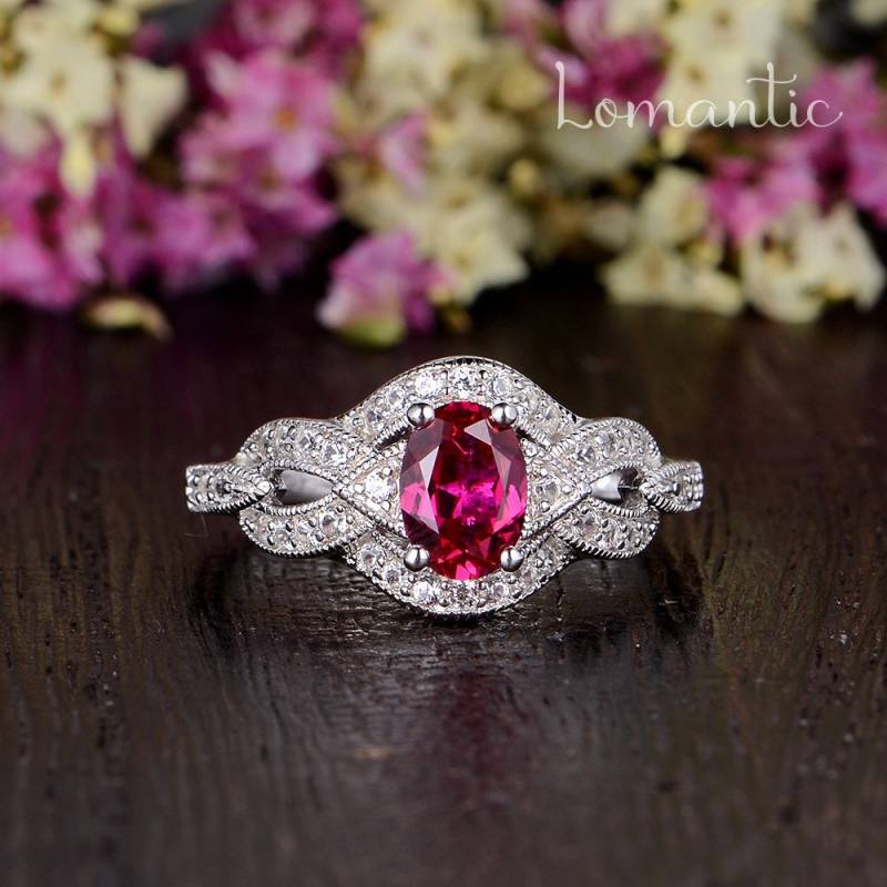 Antik Verlobungsring Weißgold Lab Rubin Oval Juli Geburtsstein Ring Moissanite Liebesknoten Milgrain Perlen Vine Cross Retro von Lomantic