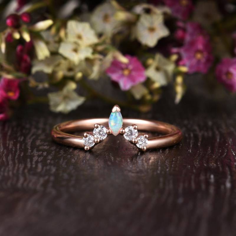 Marquise Opal Band Rose Gold Ehering Frauen Einzigartige Stapeln Ringenhancer Natürlicher Gebogener Chevron Benutzerdefinierter Ring Schutz von Lomantic