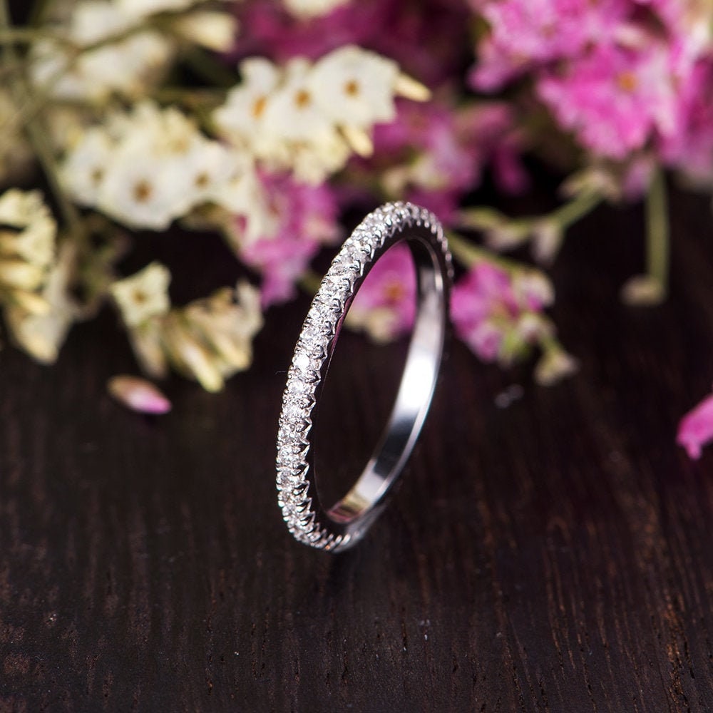 Moissanite Ehering Frauen Weißgold Band Stapeln Voll Eternity Zierliche Braut Versprechen Kostenlose Gravur Minimalistisch von Lomantic