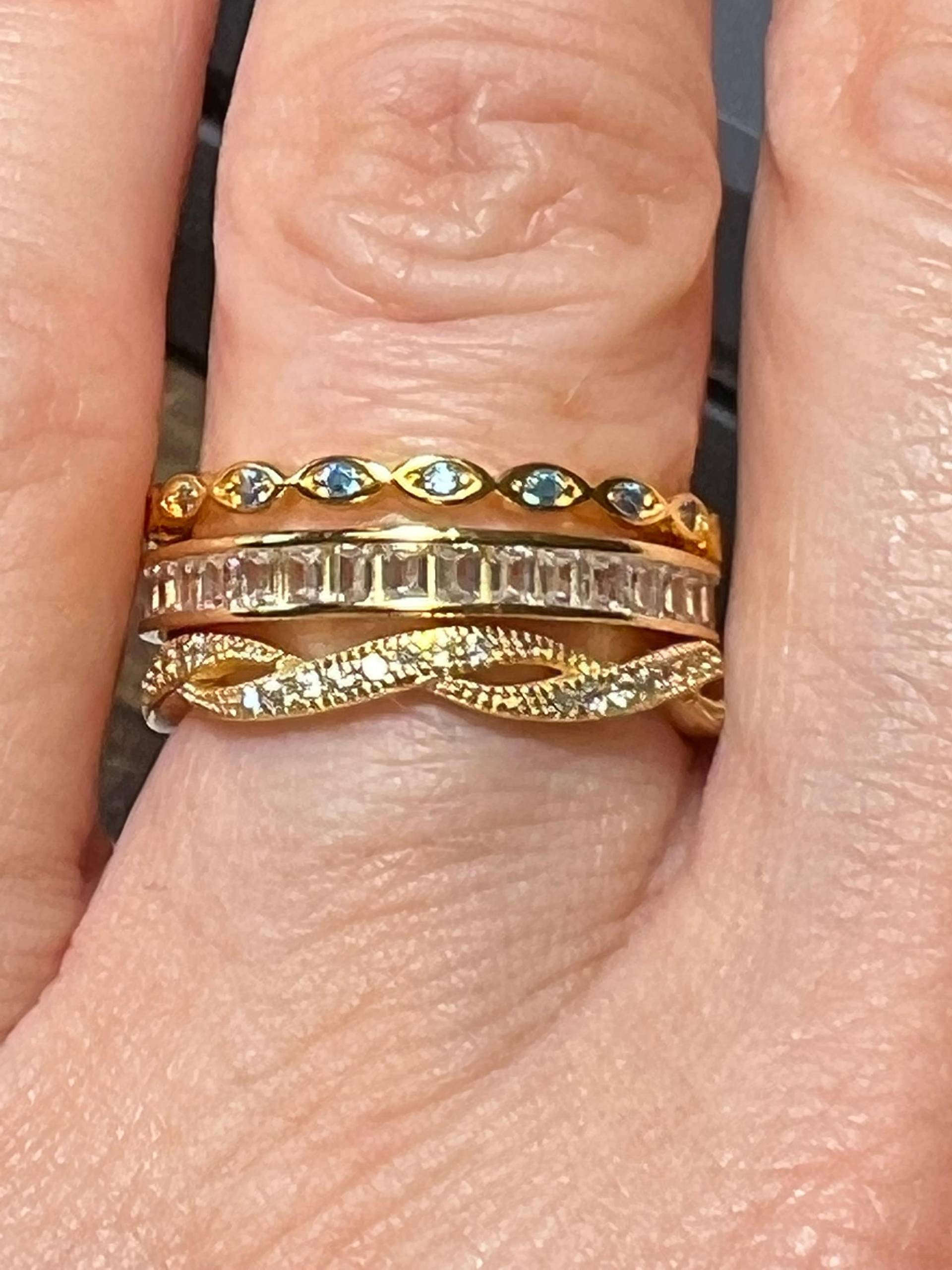 14K Gelbgold Überzogene Natürliche Aquamarin & Baguette Ehering Eternity Stacking Set von LombardoJewelry