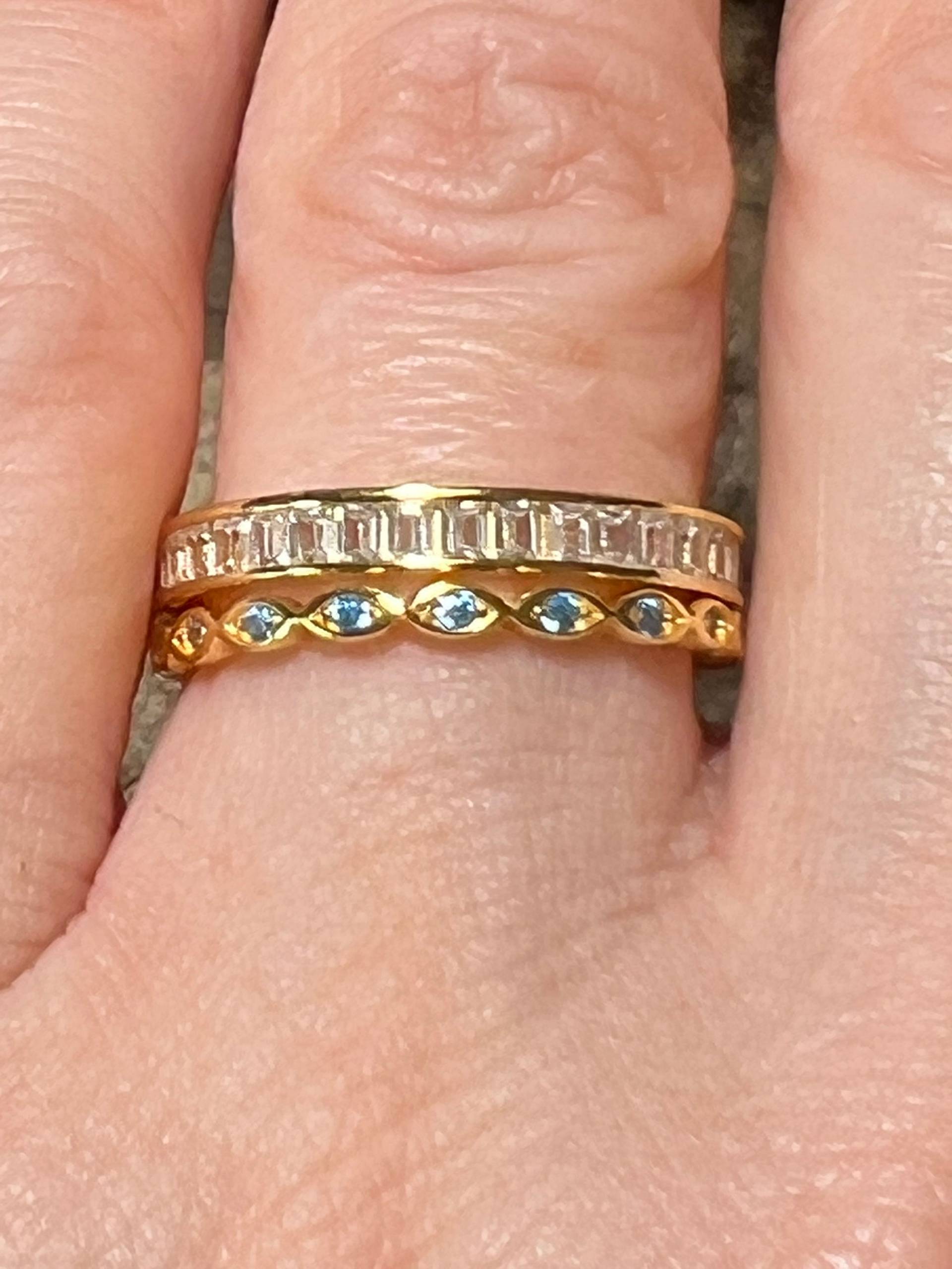 14K Gelbgold Überzogener Natürlicher Aquamarin & Baguette Ehering Eternity Ring von LombardoJewelry