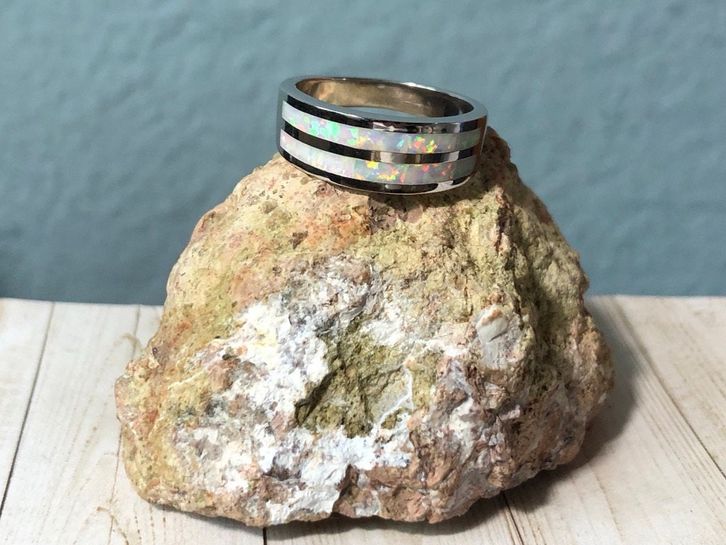 925 Sterling Silber Natürlicher Opal & Weißer Saphir Ehering von LombardoJewelry