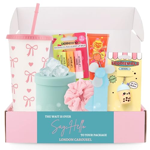 Sommerurlaubs-Zubehör-Geschenk-Set für Teenager-Mädchen mit Becher mit Strohhalm und Deckel, Taschenfächer, Eiswürfelform, Handcreme, Lippenbalsam-Set, niedlicher Schlüsselanhänger und Haargummi Sommerurlaubs-Zubehör-Geschenk-Set für Teenager-Mädchen mit Becher mit Strohhalm und Deckel, Taschenfächer, Eiswürfelform, Handcreme, Lippenbalsam-Set, niedlicher Schlüsselanhänger und Haargummi von London Carousel