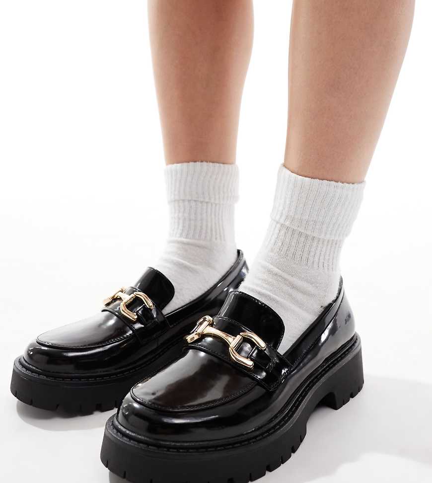 London Rebel Wide Fit - Perdy - Loafer in Schwarz mit dicker Sohle und Metalldetail, weite Passform von London Rebel Wide Fit