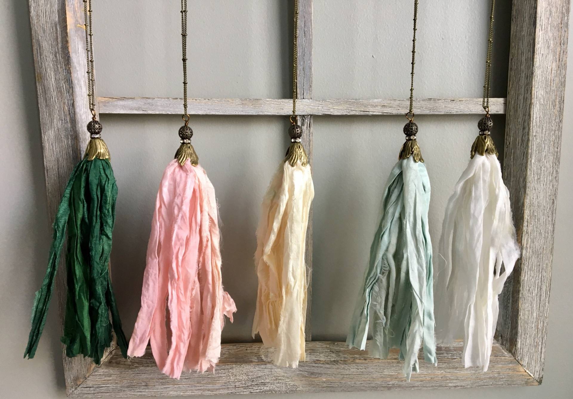 Boho Seide Sari Quaste Halskette Boho Seide Sari Quaste Halskette von LondonAmayaJewelry