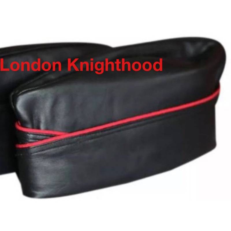 Echtes Leder Schwarz Rot Trim Erwachsenen Gay Armee Soldat Seite Umschlag Cap Hut Bluf von Londonknighthood