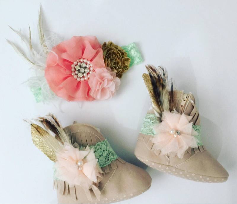 Wild One. Wald. Stammes-Weichen Fransen Stiefel Und Stirnband Set von LondyRose