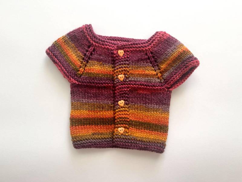 Bunte Gestrickte Babyweste, Handgemachte Ärmellose Strickjacke, Baby Strickweste, Unisex Neugeborene Kleidung von LoomiaCrafts