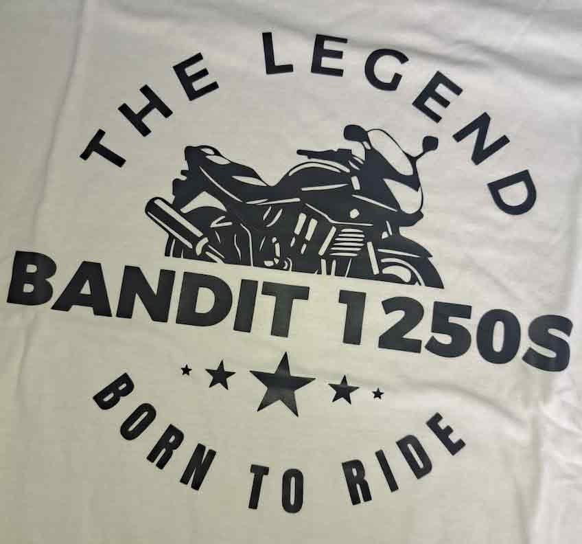 T-Shirt - Bandit 1250N, Einzelstück, Größe M, Born To Ride, The Legend, Suzuki & Motorrad Fans, Geschenk Für Biker Und Motorradfahrer von Loomley