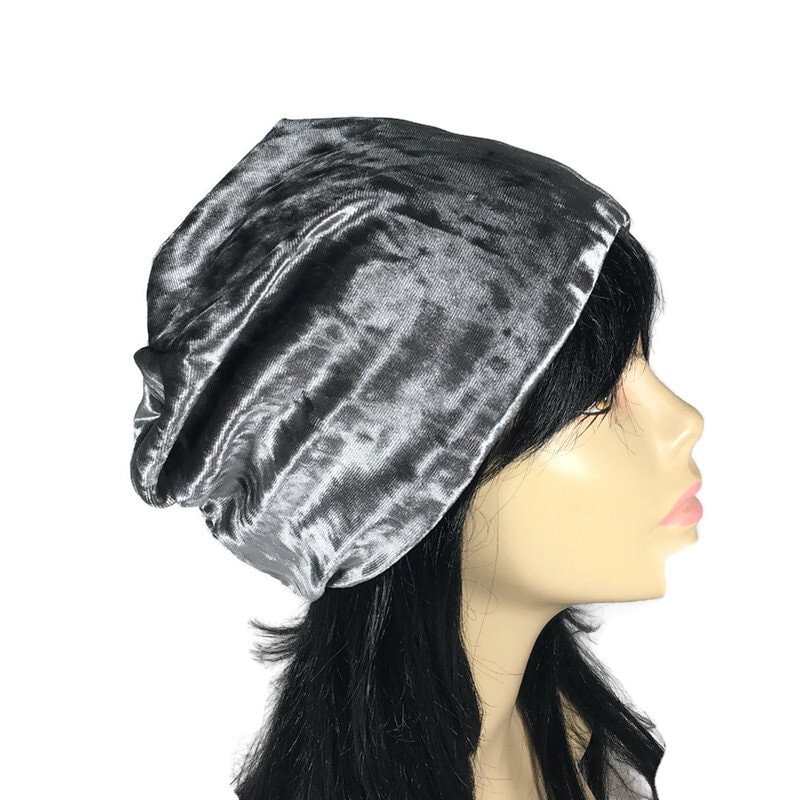 Grauer Samt-Slouchy-Beanie Samt-Turban Graue Samt-Slouchy-Hut Samt-Hut Für Haar-Verlust Benutzerdefinierte Gefüttert Chemo-Hut Custom Size Hüte von LooptheLoop