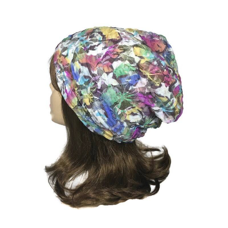 Lace Slouchy Beanie Floral Pink Blau Grün Weiß Gelb Grau Mesh Hat Leichte Slouch Hut Für Haar-Verlust von LooptheLoop