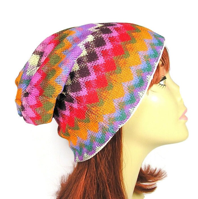 Sommer Strickmütze Regenbogen Skullcap Leichte Slouchy Beanie Weiß Slouch Hat Beanies Chevron Sommer Strickmütze Regenbogen Skullcap Leichte Slouchy Beanie Weiß Slouch Hat Beanies Chevron von LooptheLoop