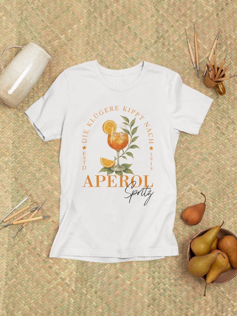 Aperol T-Shirt Für Frauen - Die Klügere Kippt Nach | Lustiges Cocktail & Sommer Shirt Geschenkidee Fans Und Jga von LootFactory