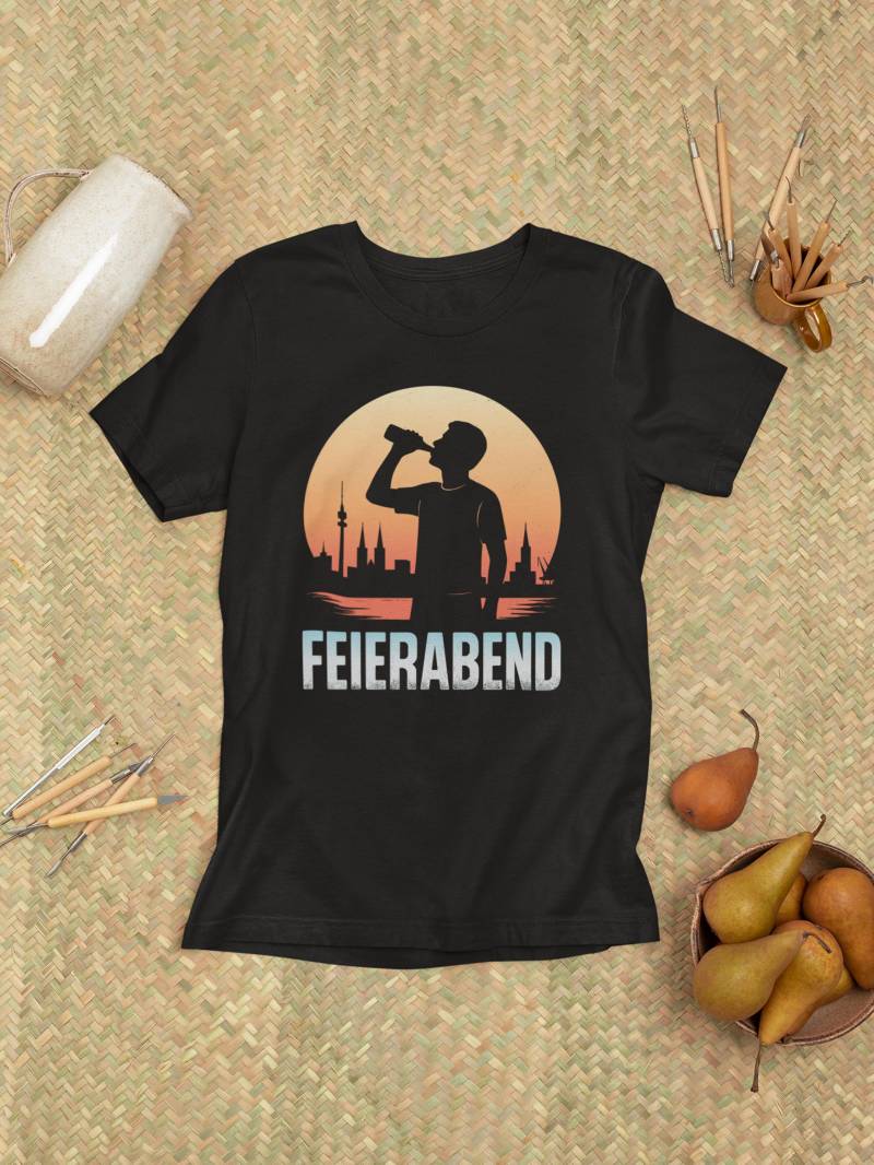 Feierabend T-Shirt Männer - Lustiges Bier Shirt | Grillen Und Party Fun Geschenkidee Für Männerabend & Geburtstag von LootFactory