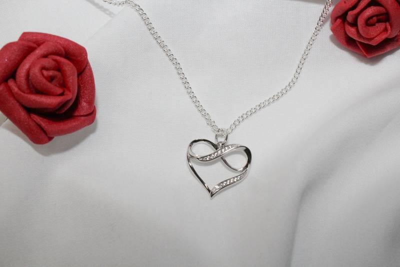 Unendlich Herz Kette Aus Sterling Silber 925 Für Valentinstag Oder Freundin Unendlich Herz Kette Aus Sterling Silber 925 Für Valentinstag Oder Freundin von LooveDE