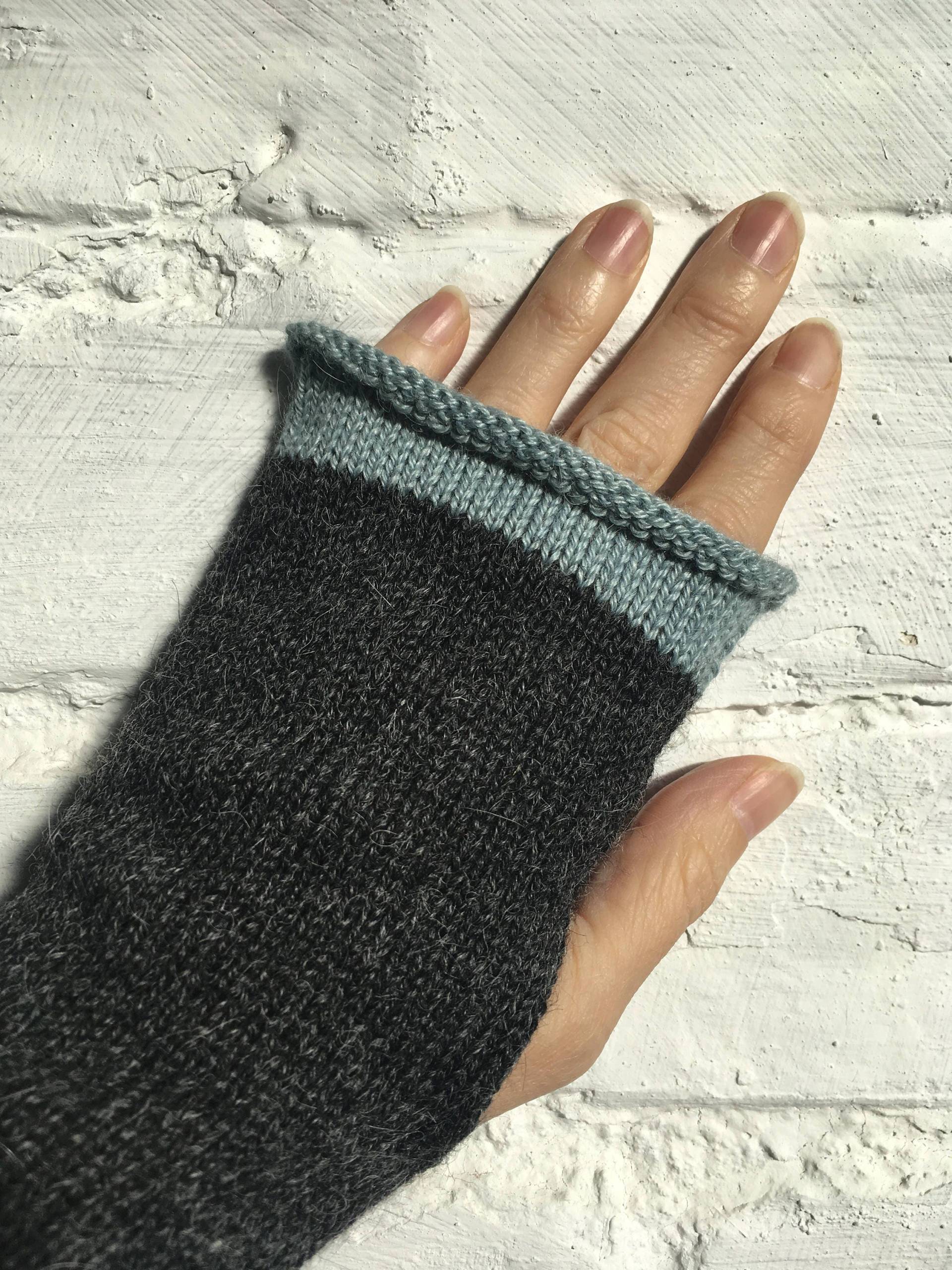 Graue Alpaka Handschuhe, Anthrazit Armstulpen, Dunkelgraue Fingerlose Gestrickte Damenhandschuhe, Herrenhandschuhe, Unisex Handschuhe Graue Alpaka Handschuhe, Anthrazit Armstulpen, Dunkelgraue Fingerlose Gestrickte Damenhandschuhe, Herrenhandschuhe, Unisex Handschuhe von LordandTaft