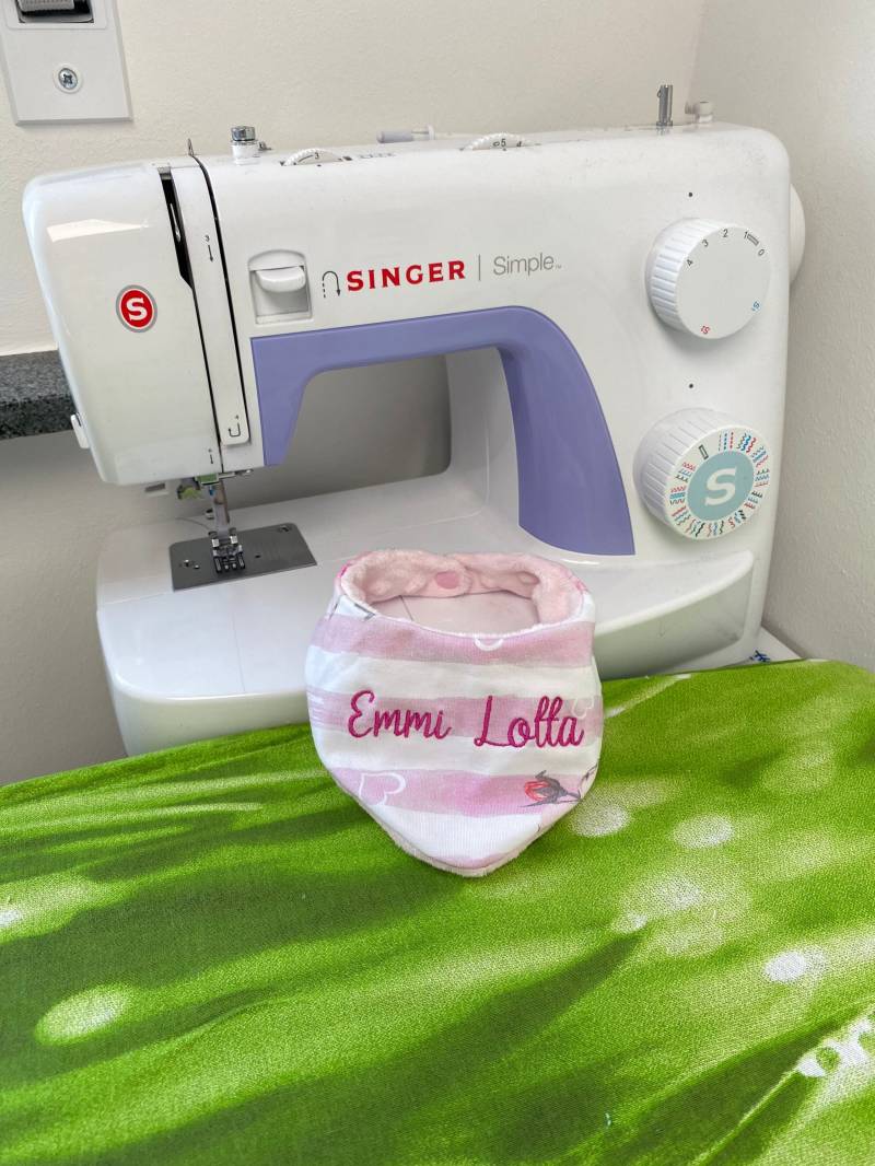 Halstuch Mädchen Blumig Mit Name Halstuch Mädchen Blumig Mit Name von LorenasDesign2013