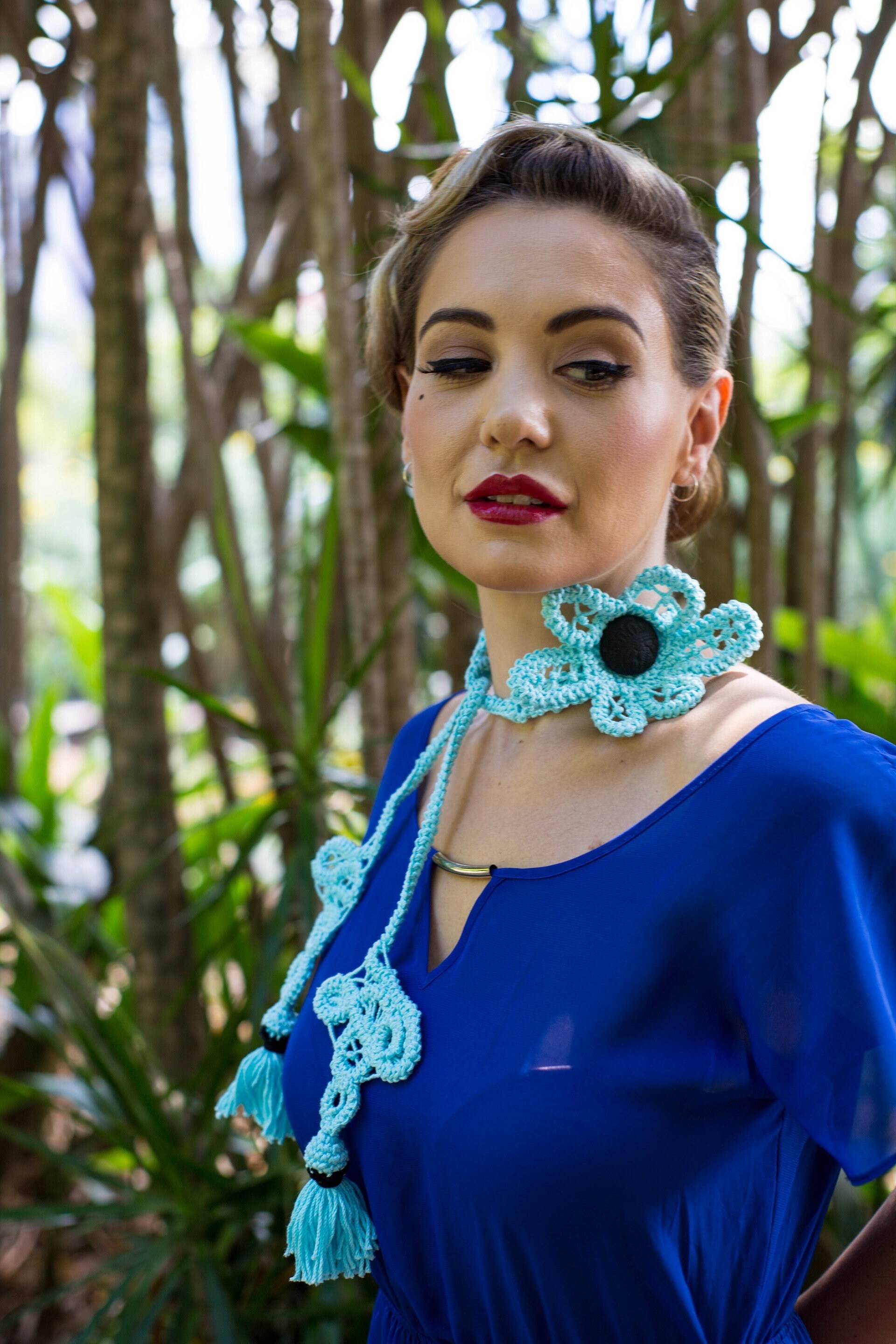 Aqua Blau Polymerclay Fransen Chocker Lariat Schmuck Aqua Blau Polymerclay Fransen Chocker Lariat Schmuck von LorenasLaceDesigns