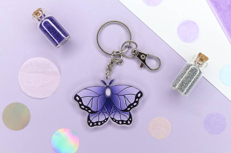 Moth Acrylic Keychain + Hook | Witchy Witch Bag Accessory Key Ring Butterfly Purple Kawaii Chain von LorenaxAngelina