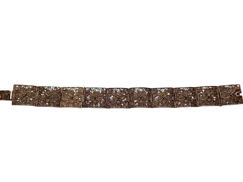 Filigraner Silber Armband Mit Blumendekor. Handarbeit. 800 Filigraner Silber Armband Mit Blumendekor. Handarbeit. 800 von LorenzoWorld