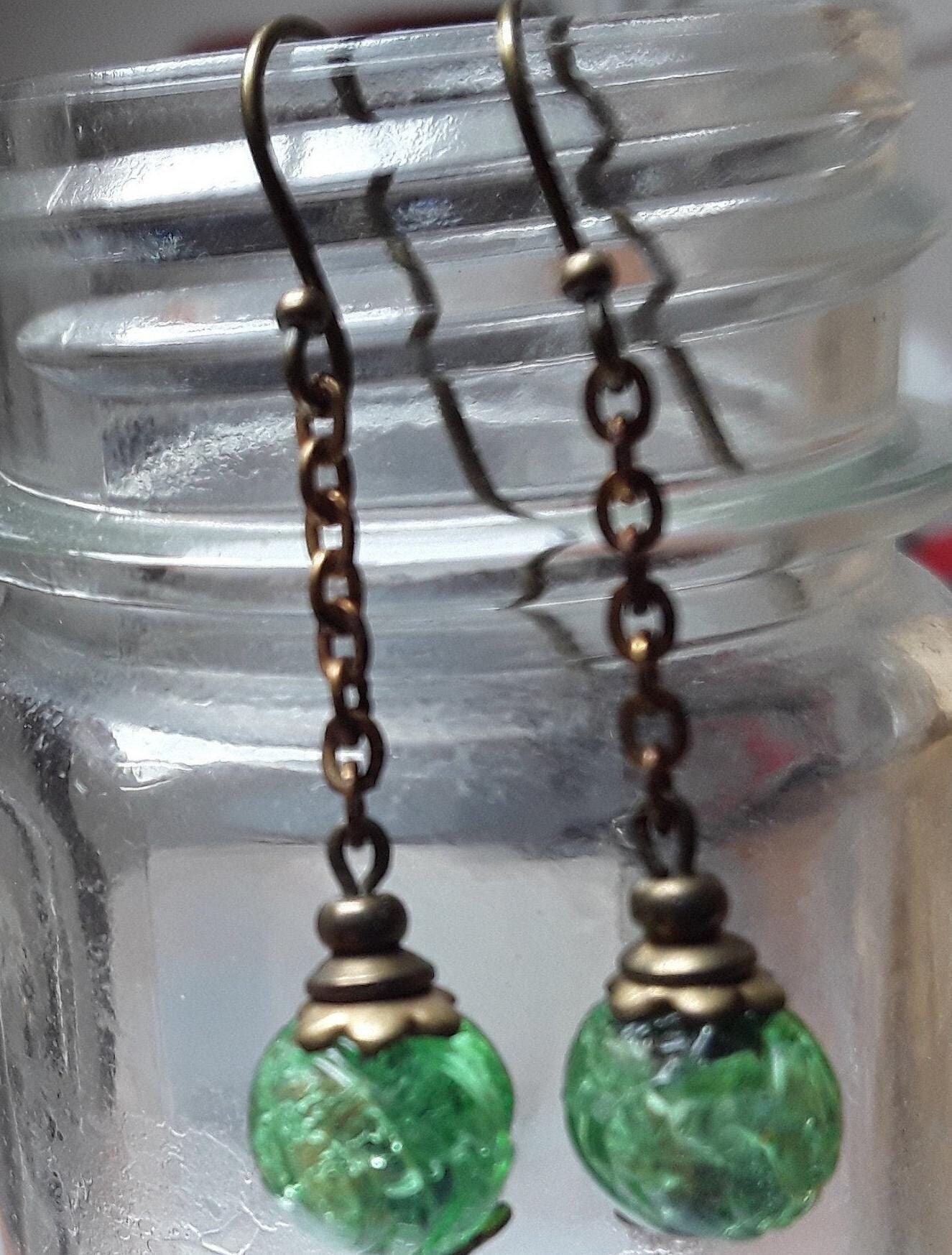 Vintage Art Deco Stil Grüne Glasohrringe. Downton Abtei Ohrringe. 1940Er Jahre Ohrhänger. Lampwork Folienperlen. Grün Vintage Art Deco Stil Grüne Glasohrringe. Downton Abtei Ohrringe. 1940Er Jahre Ohrhänger. Lampwork Folienperlen. Grün von Lorrainejewells