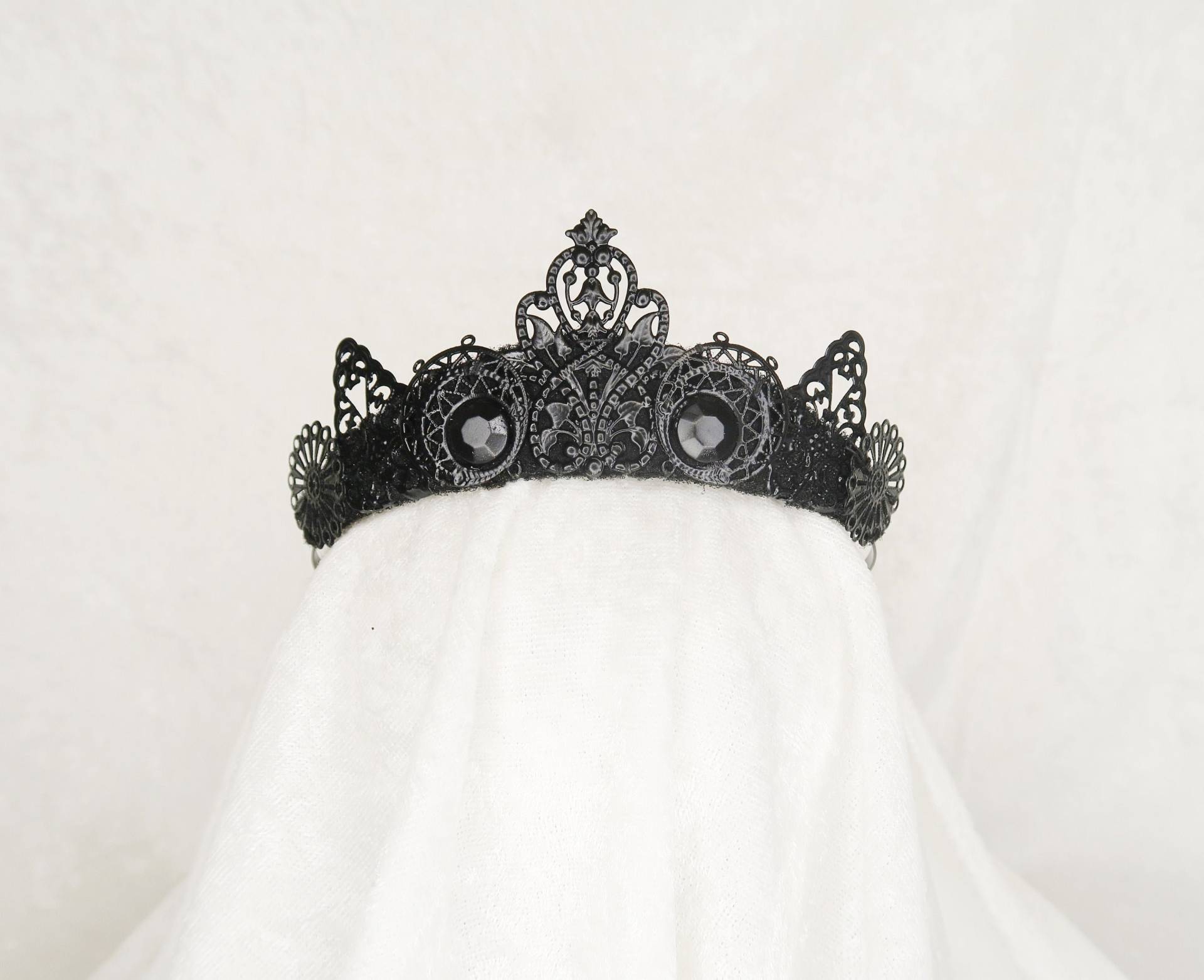 Schwarze Filigrane Tiara - Gothic Krone, Kopfschmuck Auf Bestellung von Loschy