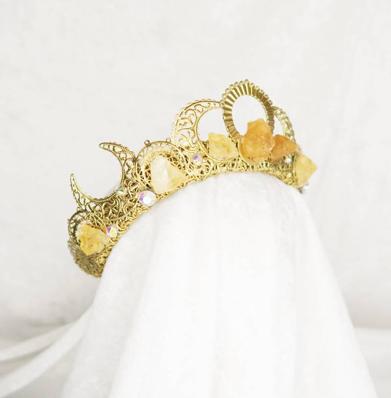 Rohe Citrin Gold Krone - Eclipse Edelstein Kopfschmuck von Loschy