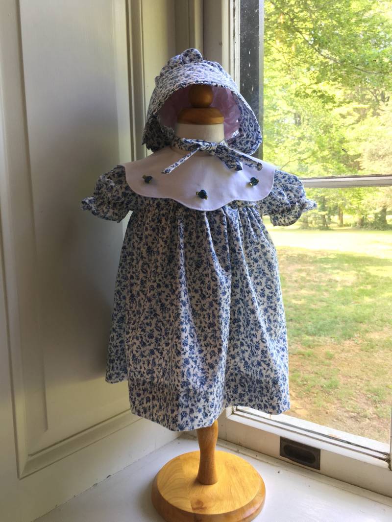 Floral Baby Kleid Outfit Mütze & Windel Cover Set von LostArtHomestead