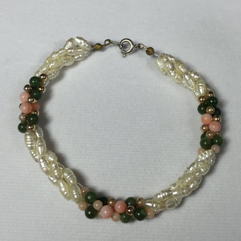 Coral Jade Und Perle Beach Armband Coral Jade Und Perle Beach Armband von LostHiddenTreasures