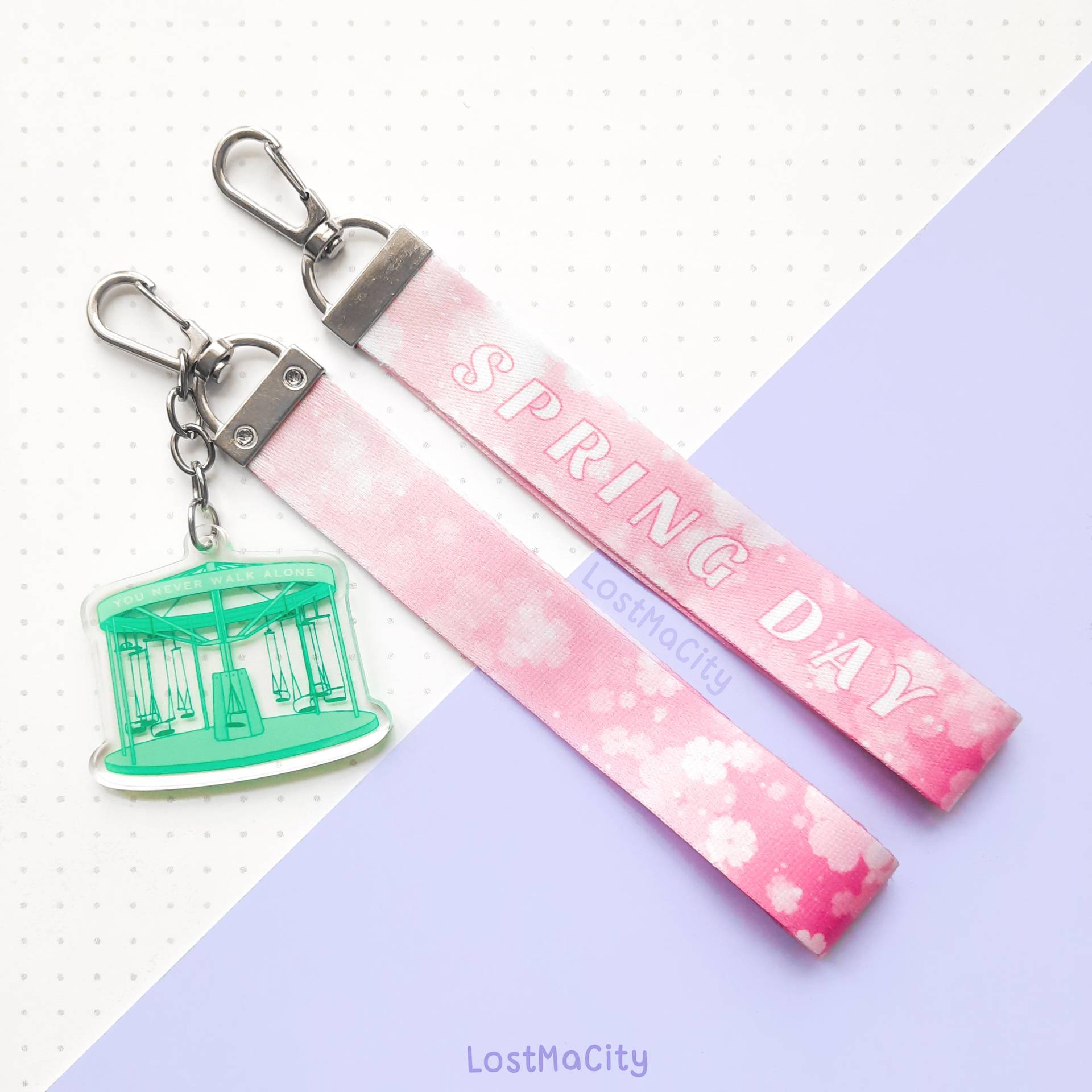 Frühlings-Tageslicht-stick-Armband | K-Pop Schlüsselanhänger Armee Armybomb Gurtband You Never Walk Alone Von Kpop Lanyard Armband Frühlings-Tageslicht-stick-Armband | K-Pop Schlüsselanhänger Armee Armybomb Gurtband You Never Walk Alone Von Kpop Lanyard Armband von LostMaCity