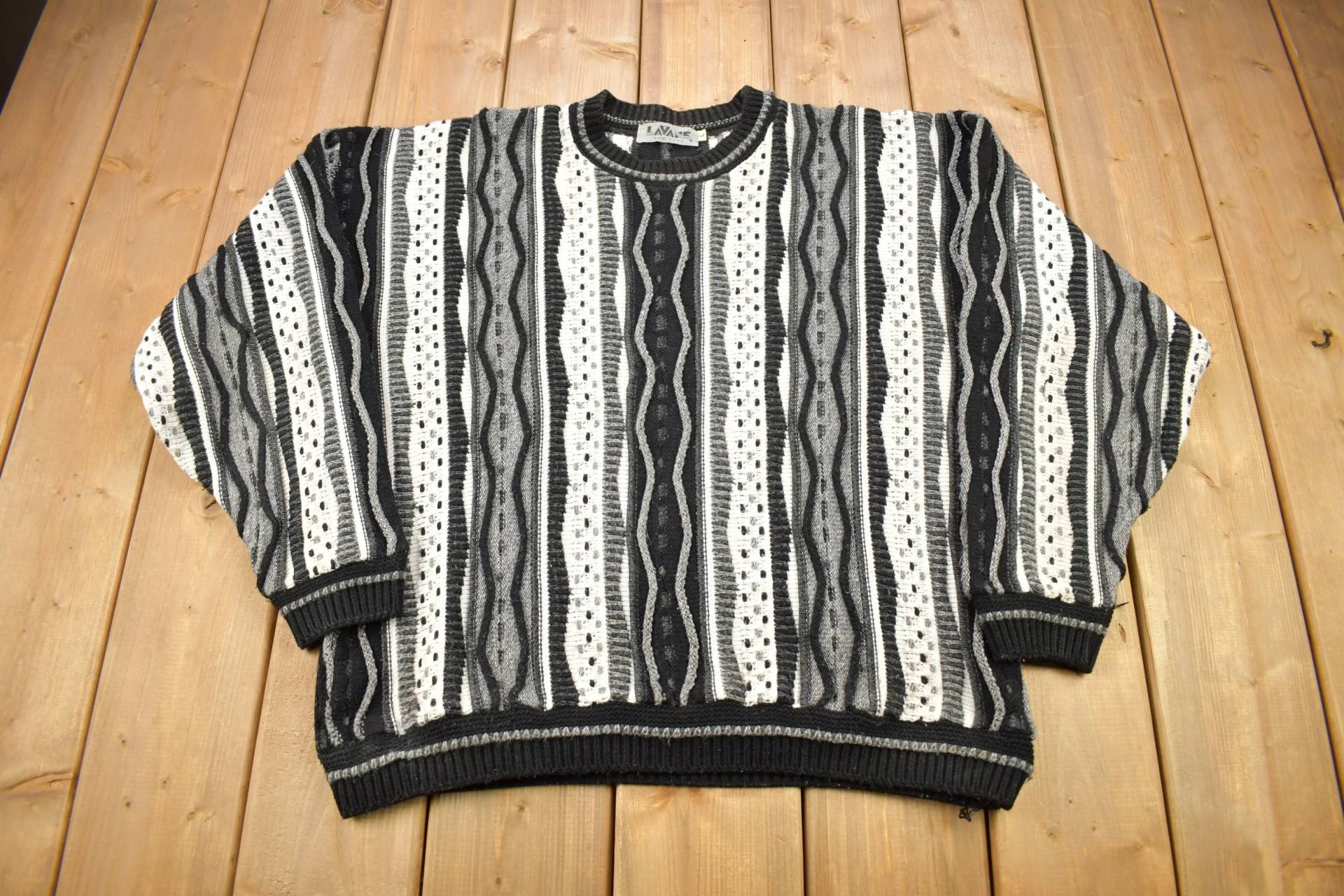 1990S Lavane 3D Farbiger Pullover Mit Zopfmuster/Rundhalsausschnitt Vintage Abstraktes Muster Strukturstrick Streetwear 1990S Lavane 3D Farbiger Pullover Mit Zopfmuster/Rundhalsausschnitt Vintage Abstraktes Muster Strukturstrick Streetwear von Lostboysvintage