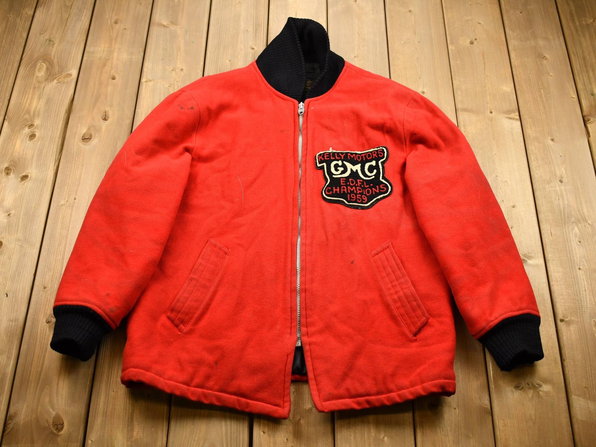 Vintage 1959 Kelly Motors Gmc E.d.f.l Meister Roter Wollmantel/True Lightning Zipper Workwear Patchwork Made in Canada Vintage 1959 Kelly Motors Gmc E.d.f.l Meister Roter Wollmantel/True Lightning Zipper Workwear Patchwork Made in Canada von Lostboysvintage