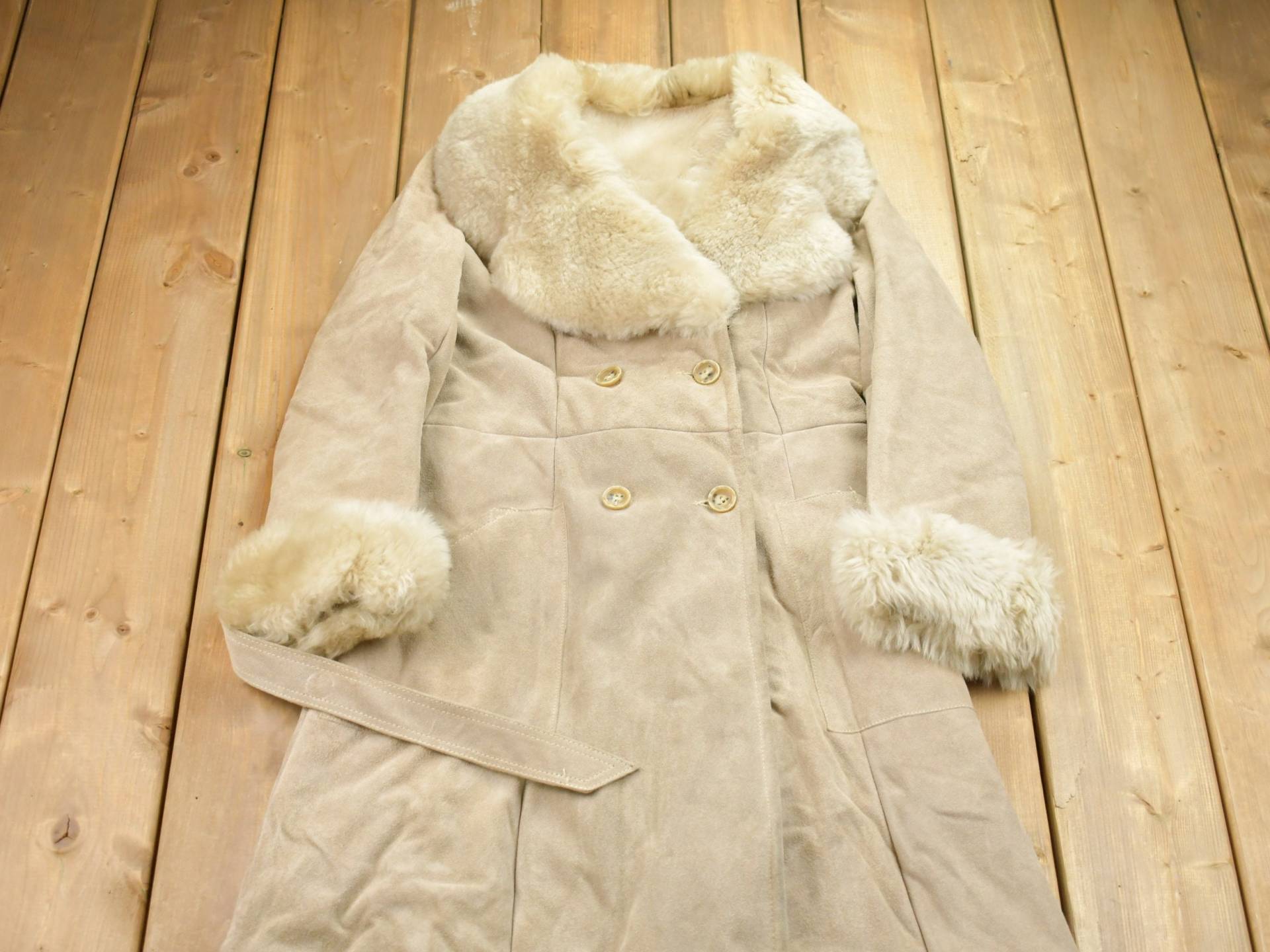 Vintage 1970Er Damen Shearling Ledermantel/Button Up Winter Oberbekleidung Streetwear Pelzjacke von Lostboysvintage