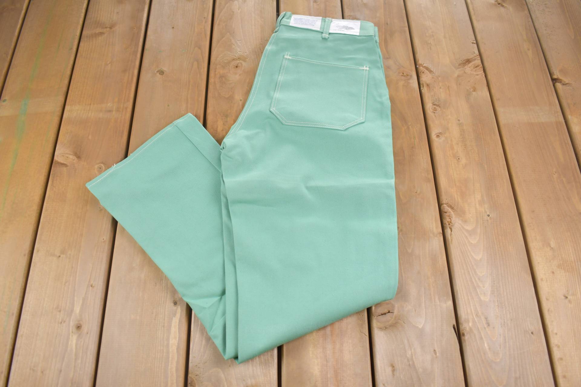 Vintage 1980 Seafoam Green Straight Leg Jeans 33 X32/Made in Usa Rare American Streetwear Fashion Pants von Lostboysvintage