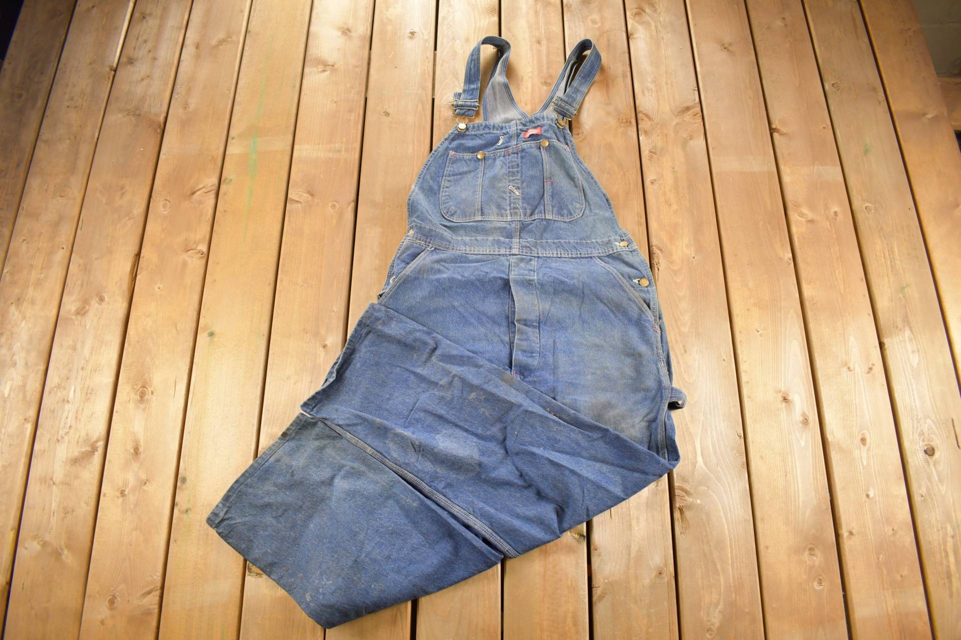 Vintage 1980Er Jahre Dickies Denim Jean Latzhose Größe 36 X 29/Overalls Made in Usa Streetwear Workwear von Lostboysvintage