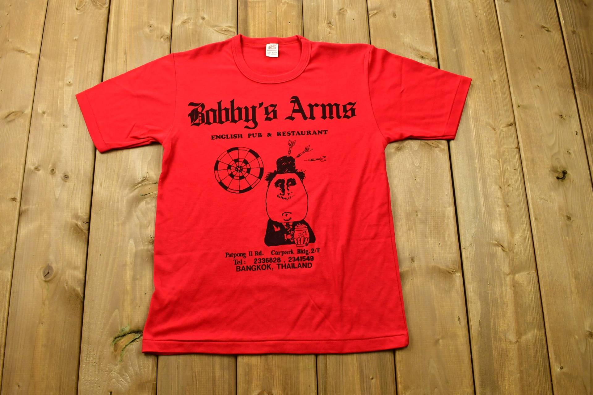 Vintage 1980S Bobby Arms English Pub & Restaurant T-Shirt/80Er Jahre Streetwear Fashion Made in Usa Urlaub Reise Und Tourismus von Lostboysvintage