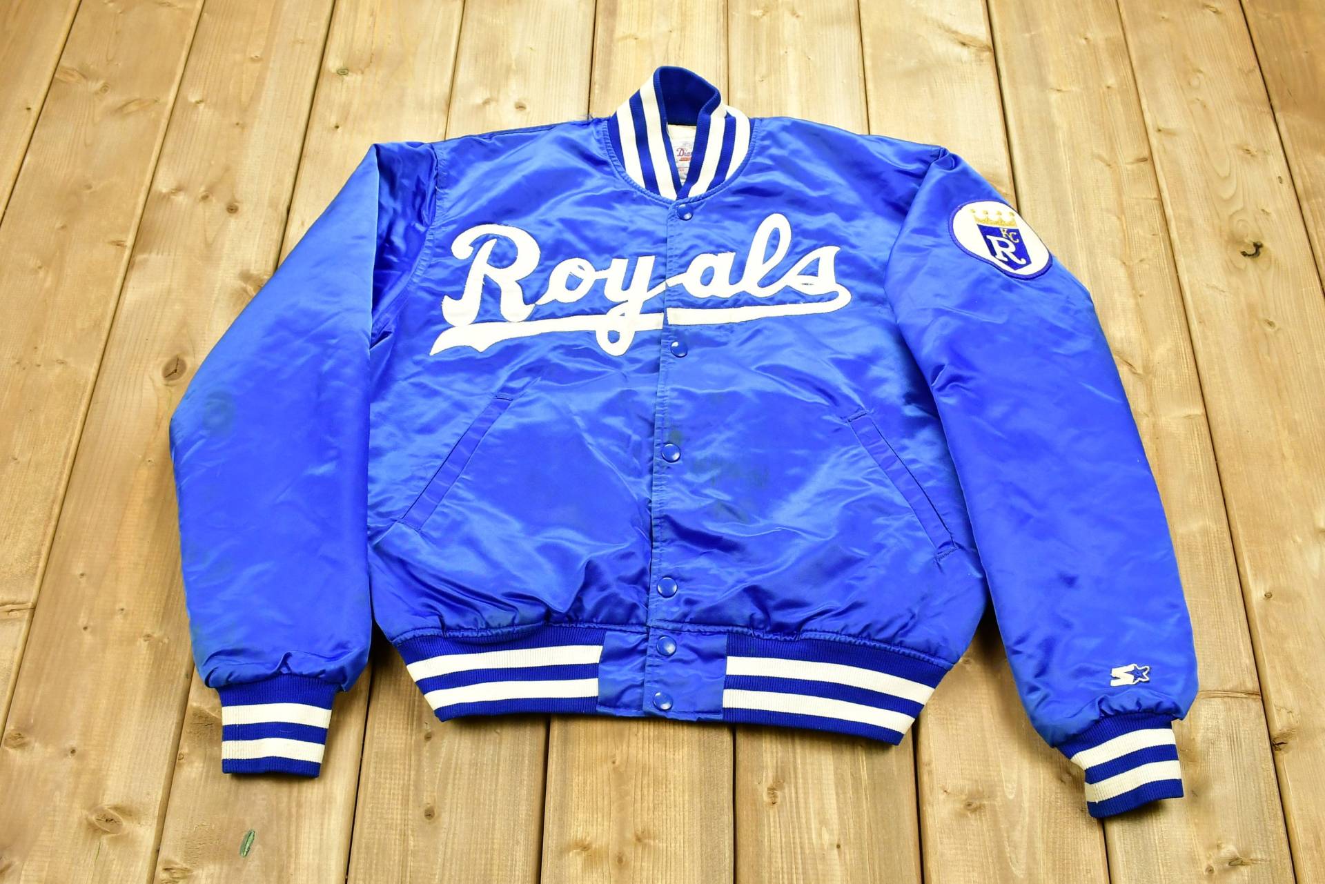 Vintage 1980S Kansas City Royals Mlb Satin-Starterjacke/Diamond Kollektion Patch Work Athleisure Streetwear Bestickt von Lostboysvintage