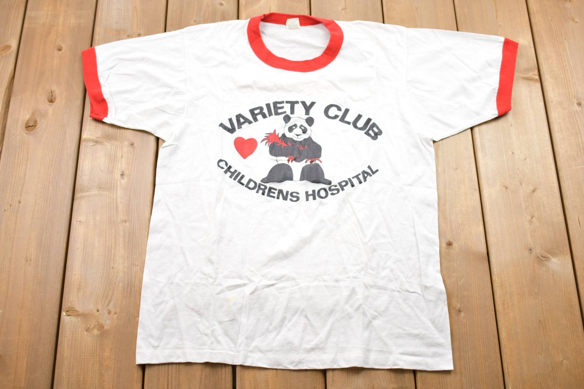 Vintage 1980S Variety Club Kinder Krankenhaus Grafik Ringer T-Shirt/80Er 90Er Jahre Streetwear Retro Style Made in Usa von Lostboysvintage