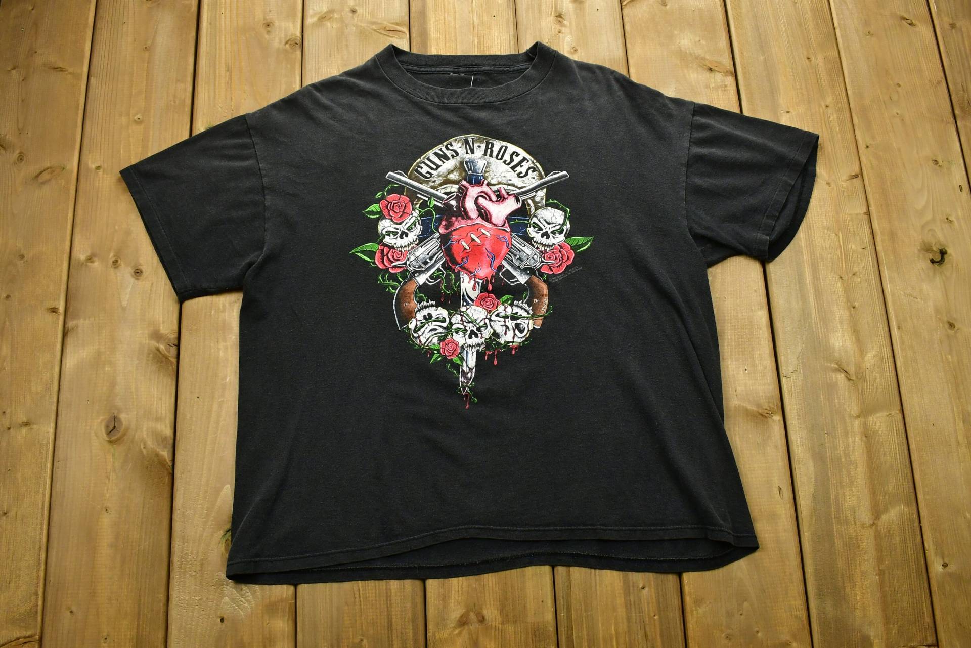 Vintage 1990 Guns N Roses Band Grafik/T-Shirt Single Stitch Musik Promo Print Konzert Tour Made in Usa Retro Style Vintage 1990 Guns N Roses Band Grafik/T-Shirt Single Stitch Musik Promo Print Konzert Tour Made in Usa Retro Style von Lostboysvintage