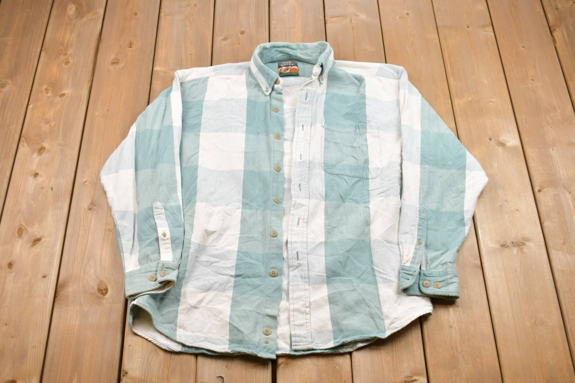 Vintage 1990Er High Sierra Kariertes Button-Up-Hemd/1990Er-Jahre-Button-Up Vintage-Flanell Freizeitkleidung Arbeitskleidung Muster-Button-Up von Lostboysvintage