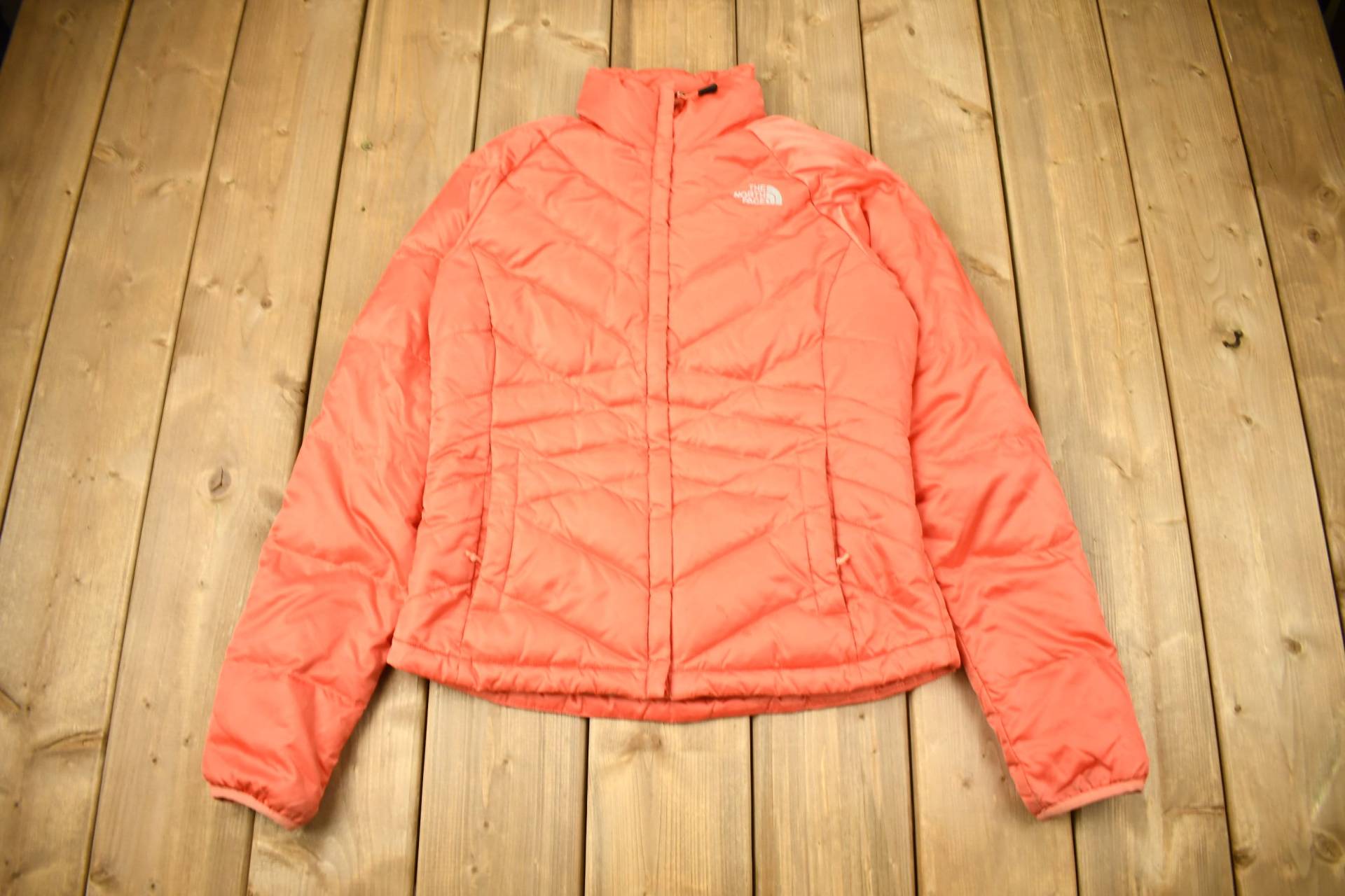 Vintage 1990Er Jahre The North Face 550 Gänsedaunen Pufferjacke/Gänsedaunenfüllung Bubble Jacke Damen Puffer von Lostboysvintage