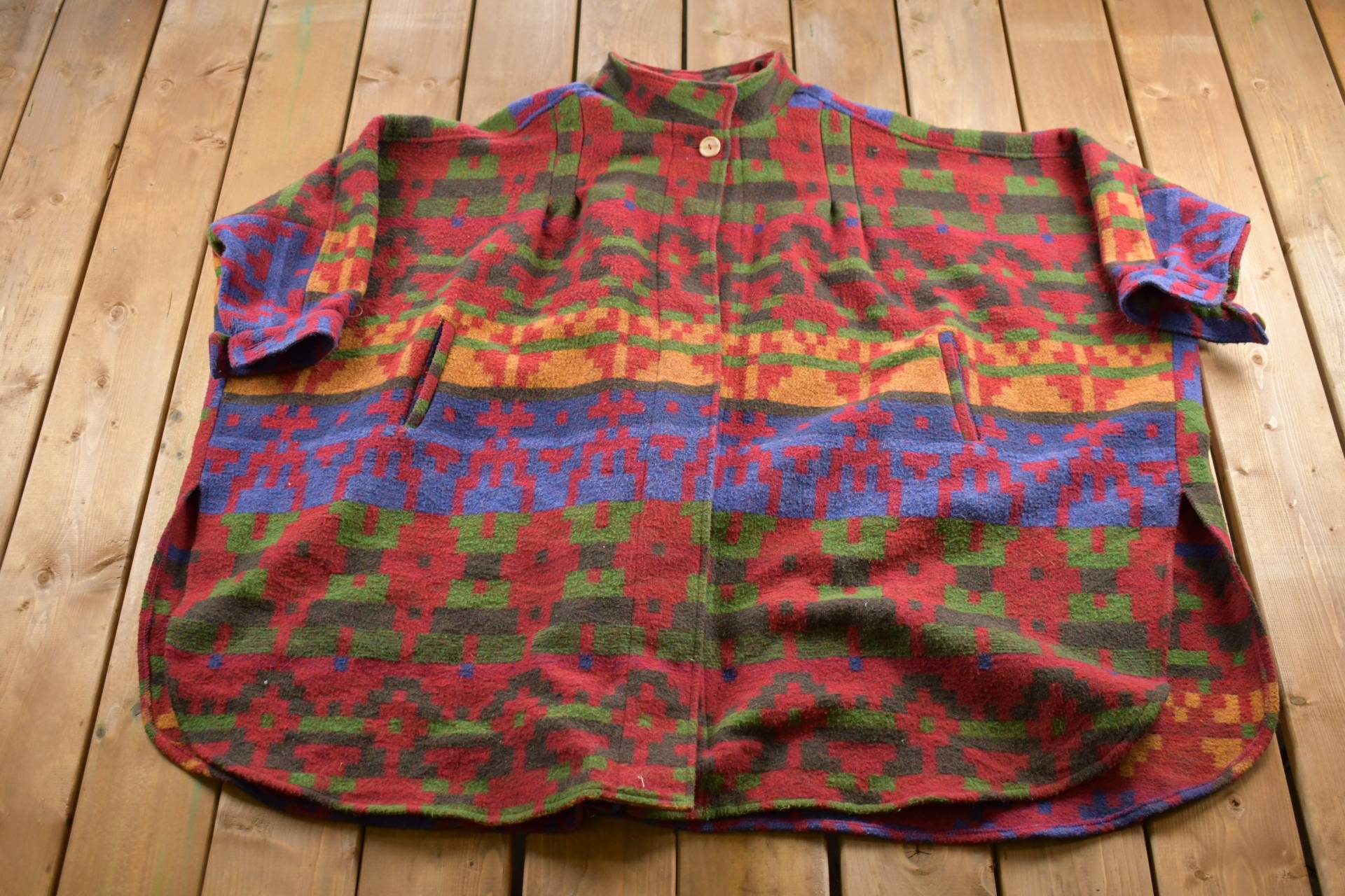 Vintage 1990Er Aztec Muster Fleece Poncho Jacke/Wintermode Kuscheliger Pullover Made in Usa Incentives von Lostboysvintage