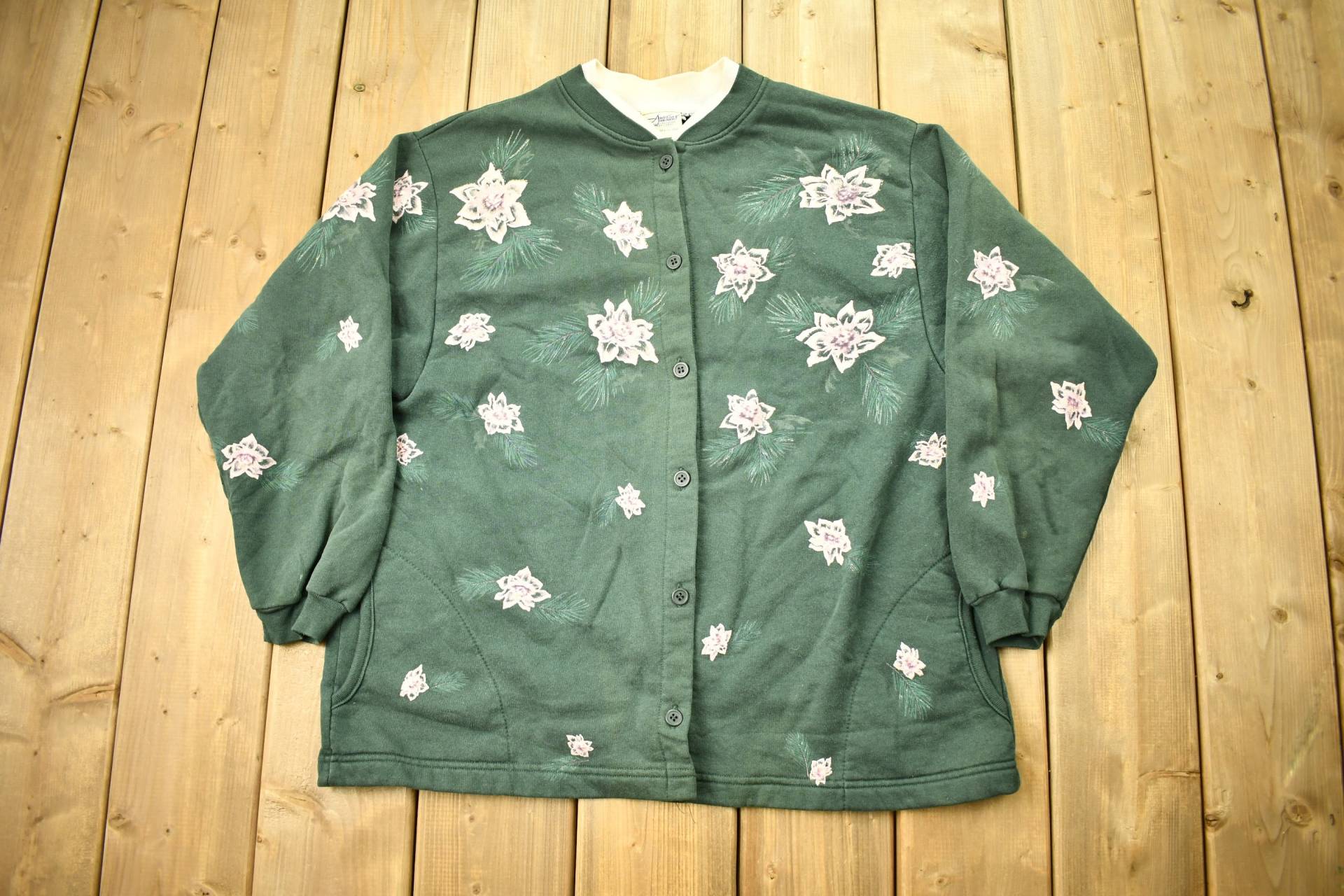 Vintage 1990S Blumen Thema Artisans Cardigan Pullover/Mit Knöpfen Patchwork All Over Made in Usa von Lostboysvintage