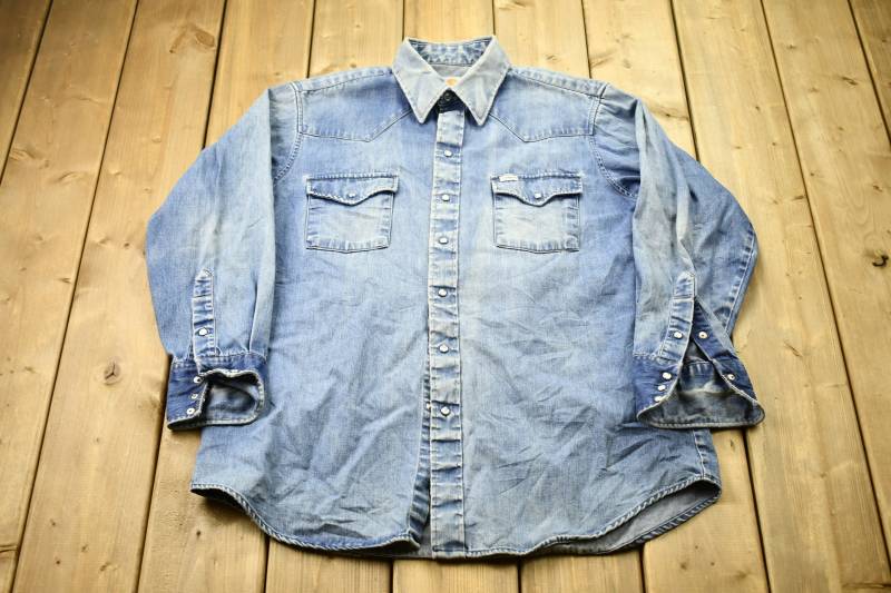 Vintage 1990S Carhartt Denim Jeanshemd/streetwear Herbstoberbekleidung Herbstjacke Schmetterlingsgrafik von Lostboysvintage