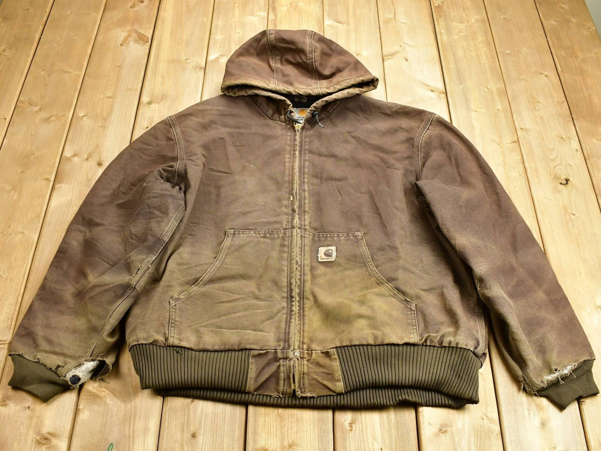 Vintage 1990S Carhartt Kapuzen-Arbeitsjacke/Arbeitskleidung Streetwear Schokobraun 90Er Jahre Stark Abgenutzte Ausgeblichene Jacke von Lostboysvintage